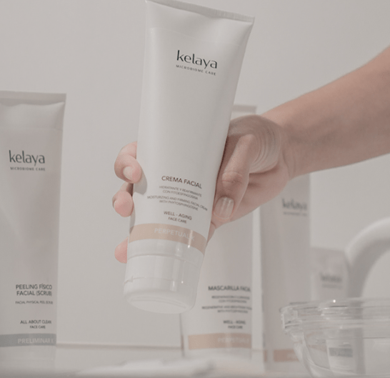 Crema facial hidratante y reafirmante con fitoesfingosina 50ml - Imagen 3